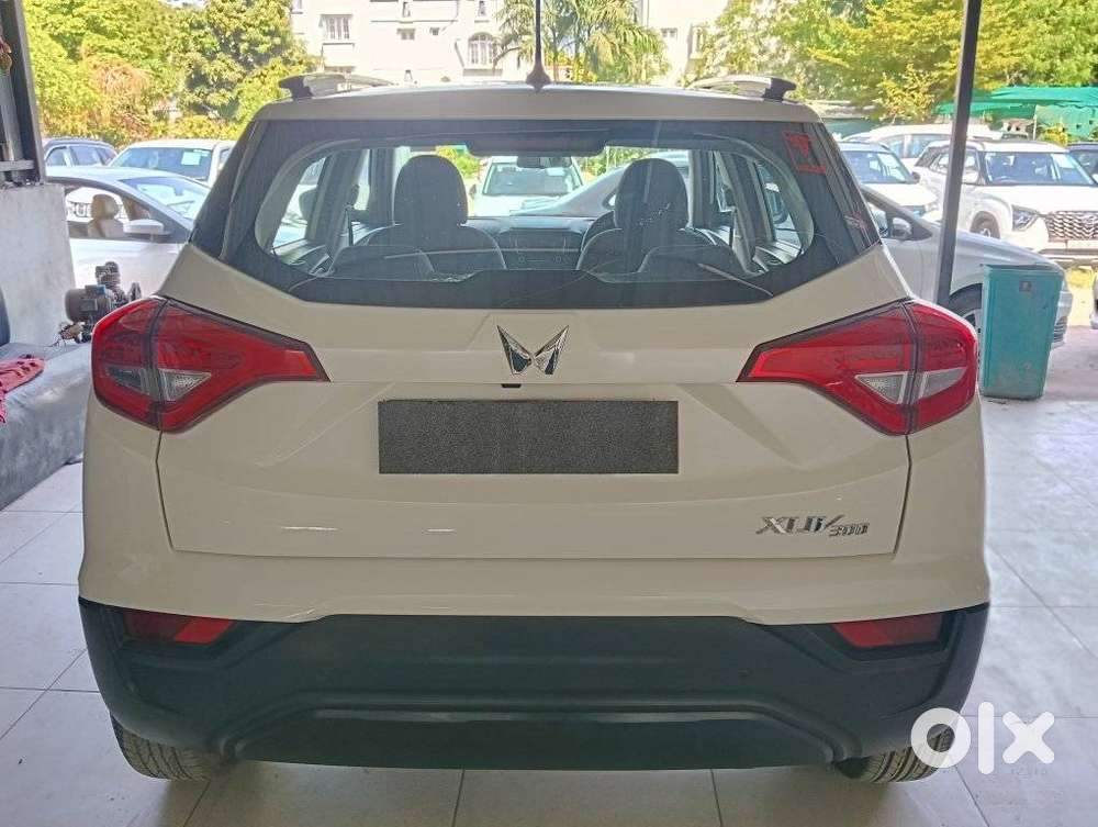 Mahindra Xuv300 W6 Diesel, 2023, Diesel