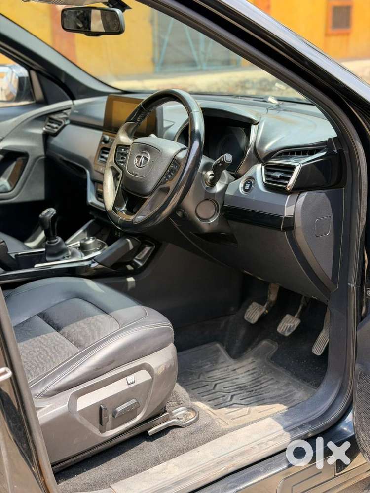 Tata Harrier Xz Plus Dark Edition, 2022, Diesel