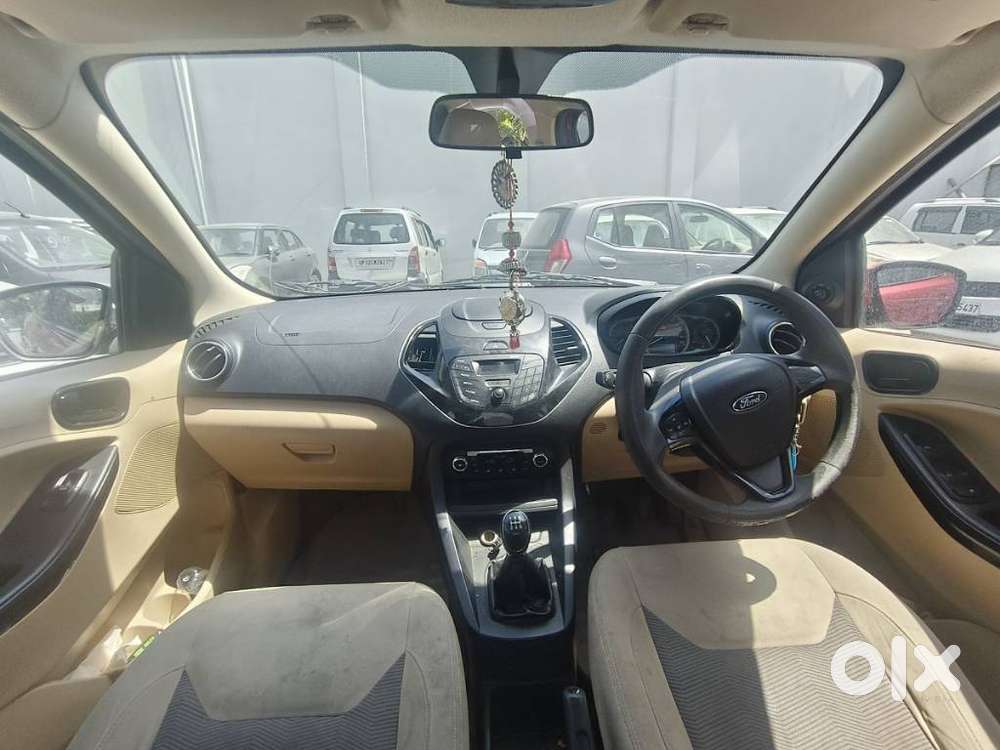 Ford Aspire Titatinium Blu Ti-vct, 2016, Petrol