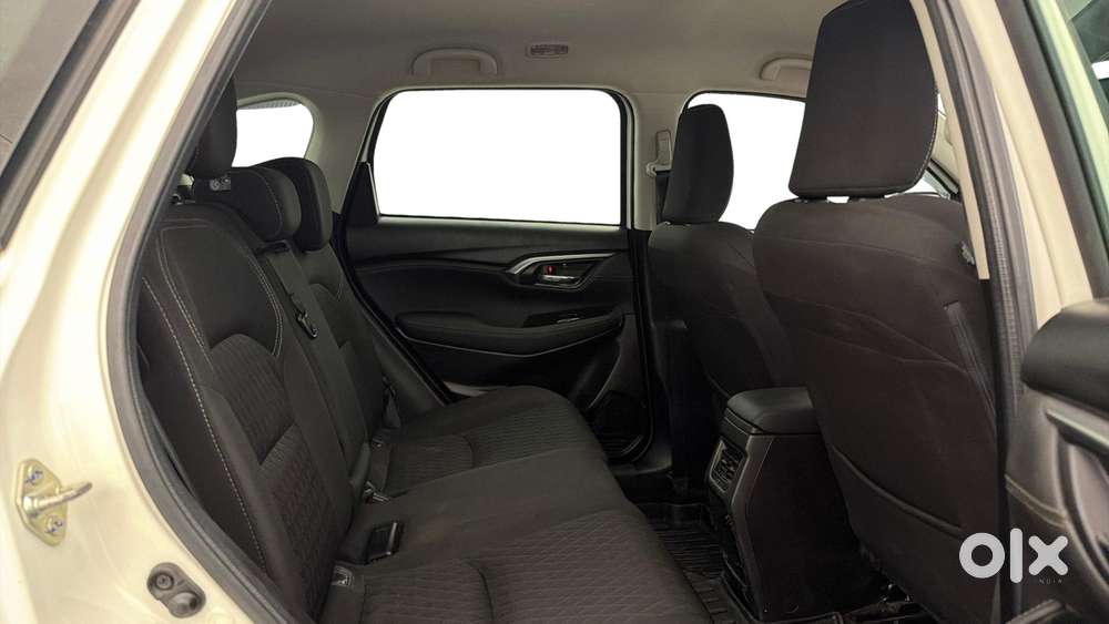 Toyota Urban Cruiser Hyryder 1.5 G E-cng, 2024, Cng & Hybrids