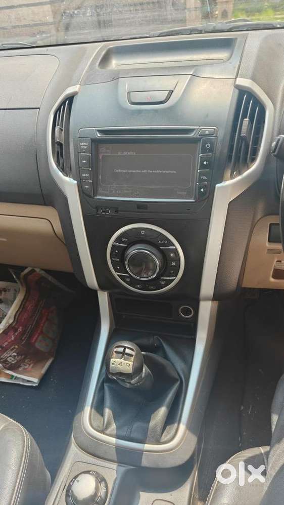 Isuzu D-max V-cross 2018 Diesel Good Condition