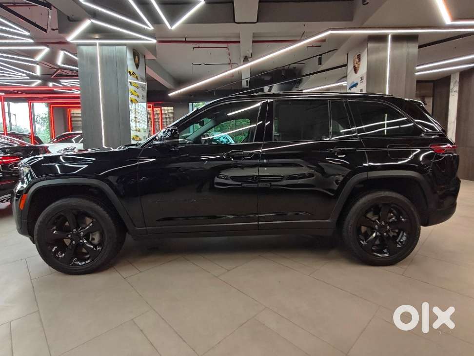 Jeep Grand Cherokee Limited (o) 4x4 At, 2023, Petrol