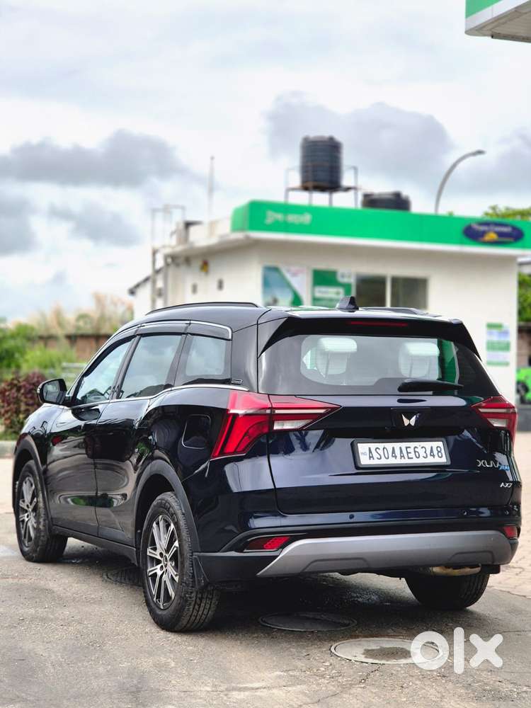 Mahindra Xuv700 2.0 Ax 7 Petrol Mt Str, 2023, Petrol