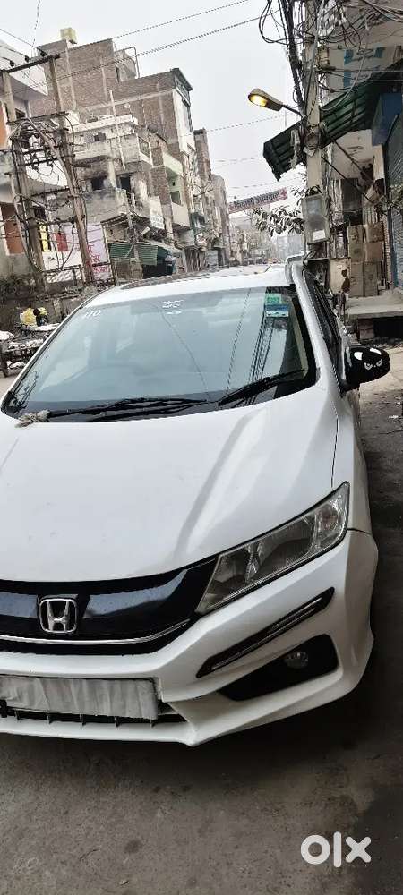 Honda City V At 2015