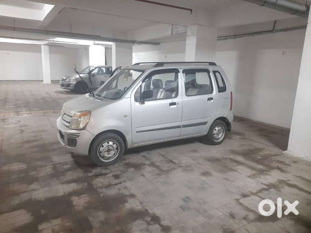 2nd Owner Maruti Suzuki Petrol