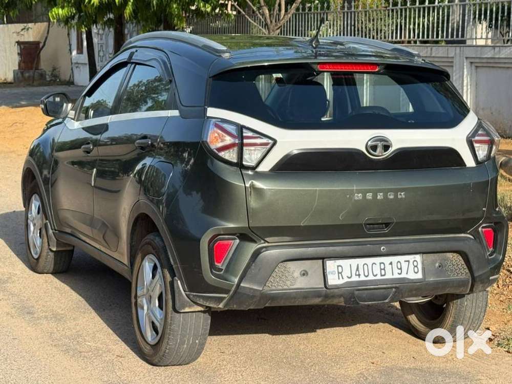 Tata Nexon, 2021, Petrol