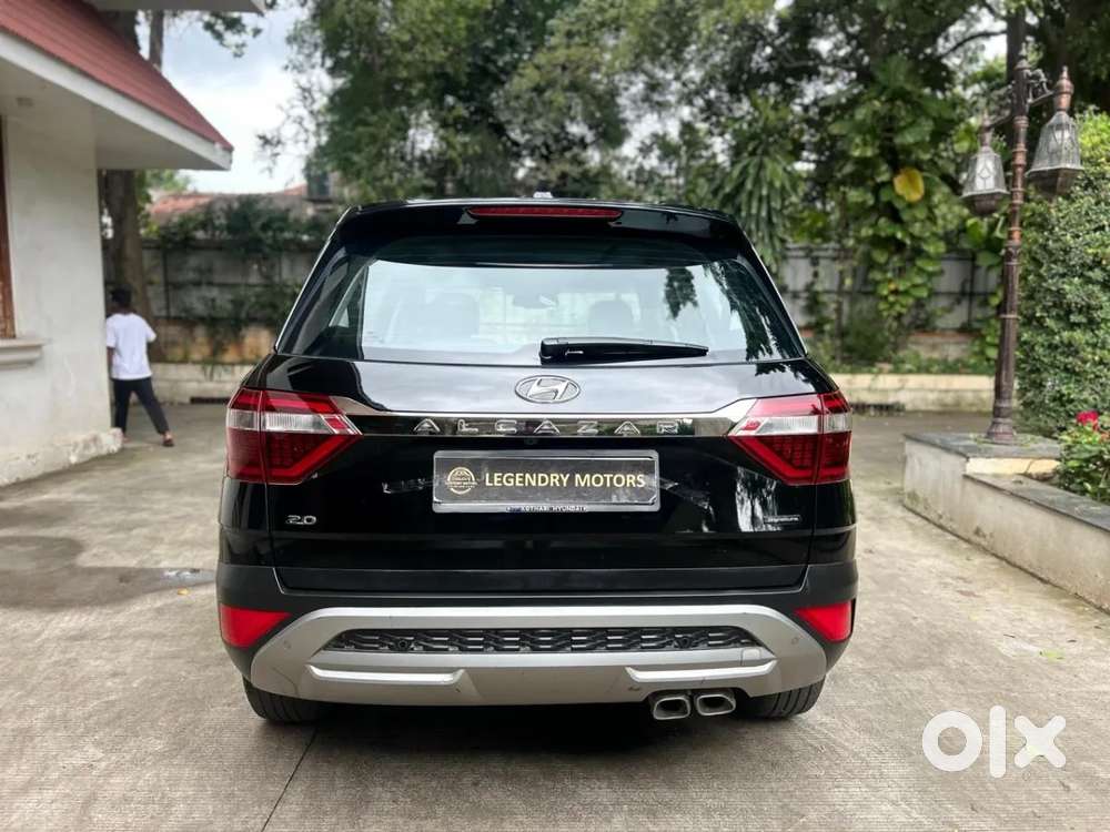 Hyundai Alcazar 2.0 Signature (o) Petrol At 6 Str, 2022, Petrol