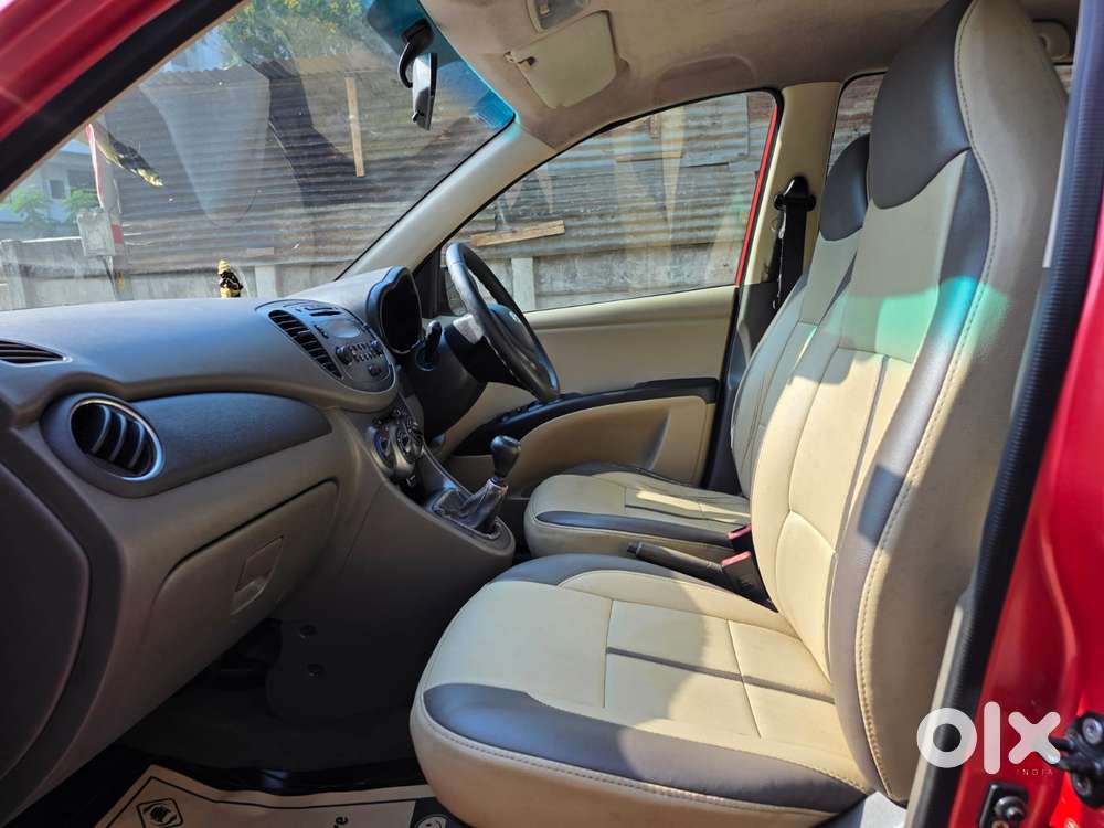 Hyundai I10 Sportz, 2010, Petrol