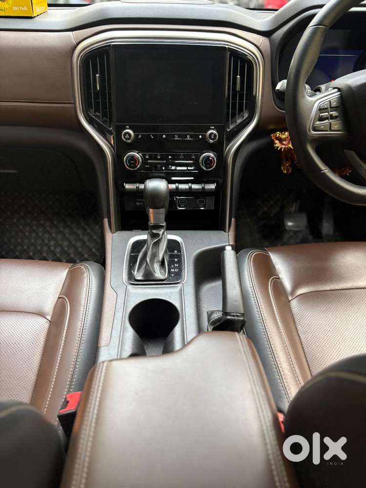 Mahindra Scorpio N Z8 L Petrol At 7 Str, 2023, Petrol