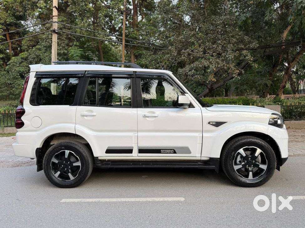 Mahindra Scorpio Classic 2.2 S 11 Mt 7 Str, 2023, Diesel