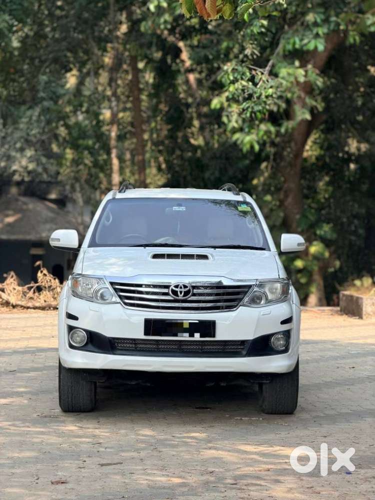 Toyota Fortuner 3.0 4x4 Manual, 2014, Diesel