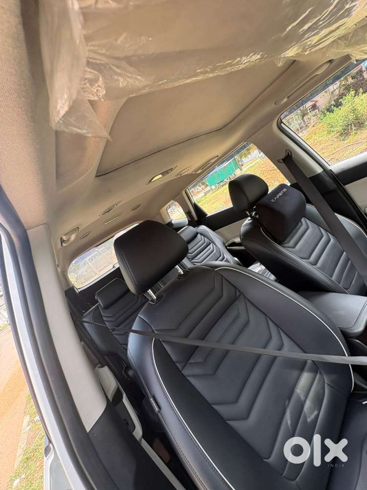 Kia Carens 2024 Petrol