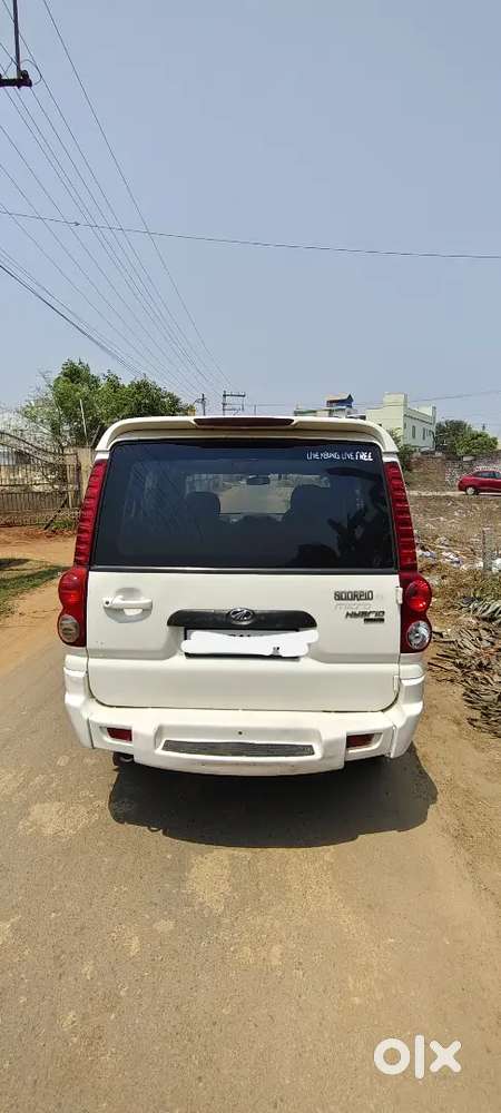 Mahindra Scorpio 2011