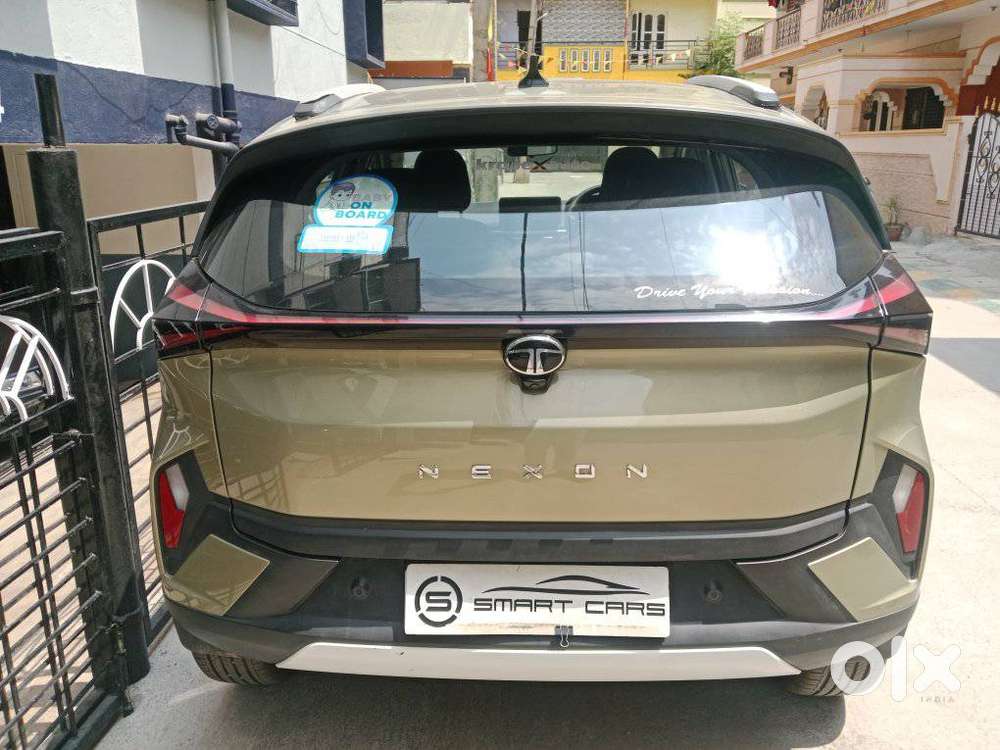 Tata Nexon Creative Plus S 1.2 Revotron Petrol 6 Amt, 2025, Petrol