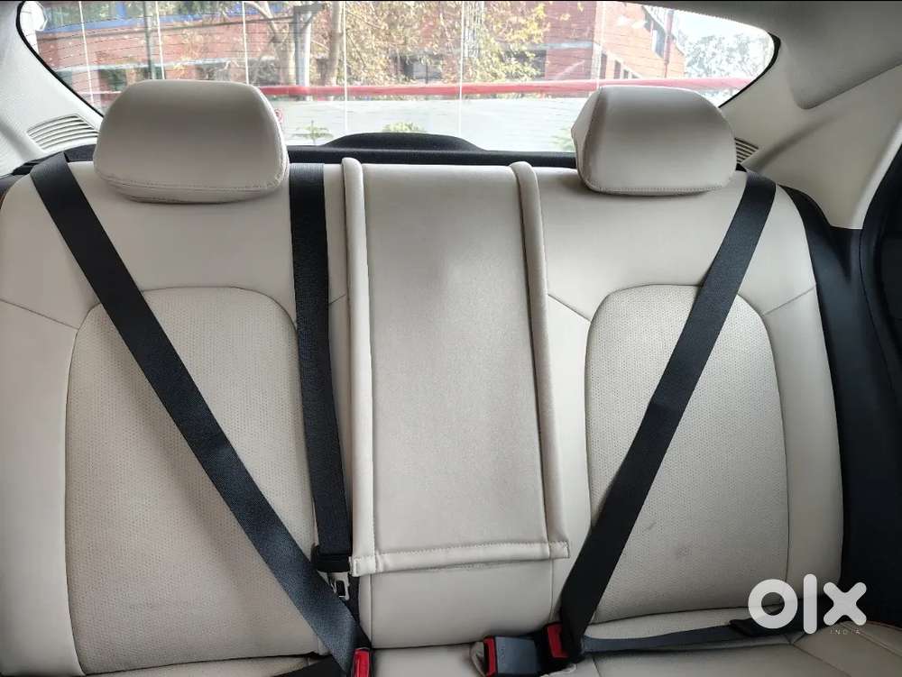 Hyundai Verna 1.5 Sx Petrol Mt, 2023, Petrol