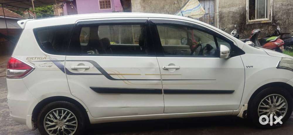 Maruti Suzuki Ertiga Vxi Limited Edition, 2016, Petrol