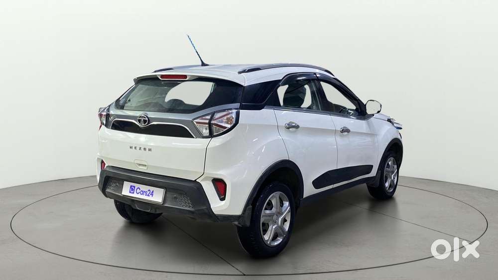 Tata Nexon 1.5 Revotorq Xm, 2020, Diesel