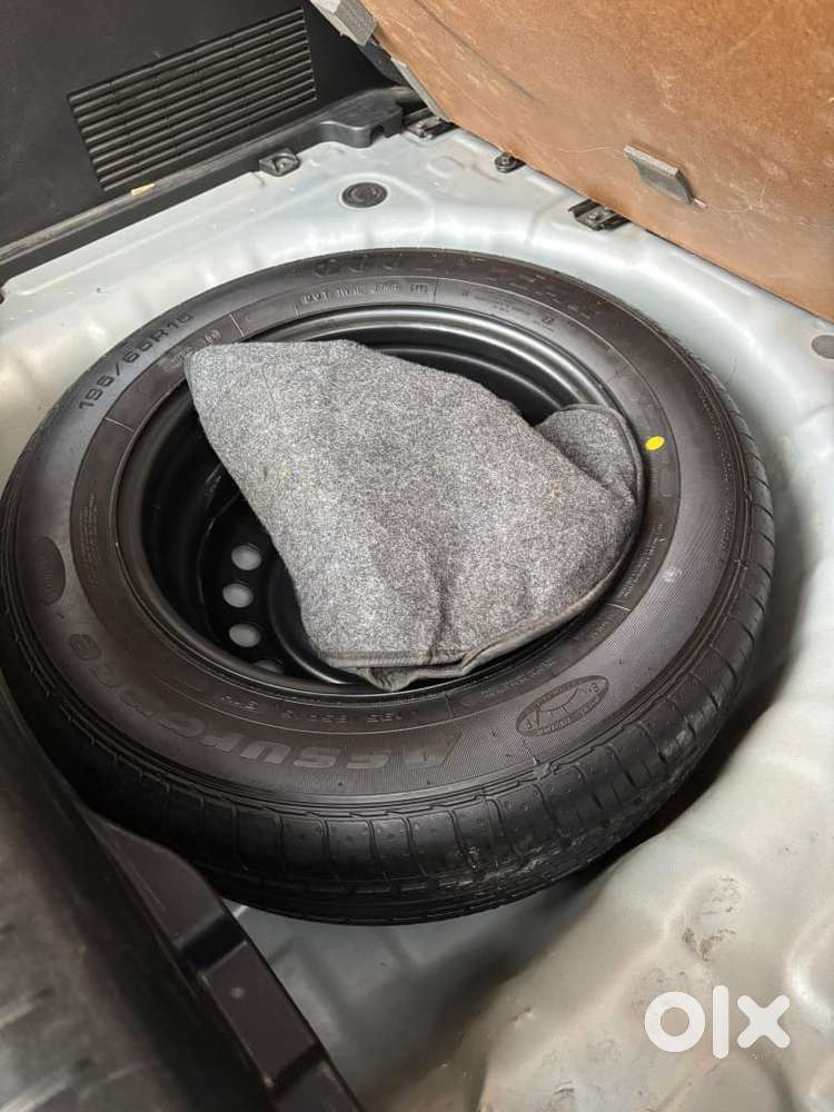 Hyundai Venue 1.2 S (o), 2023, Petrol