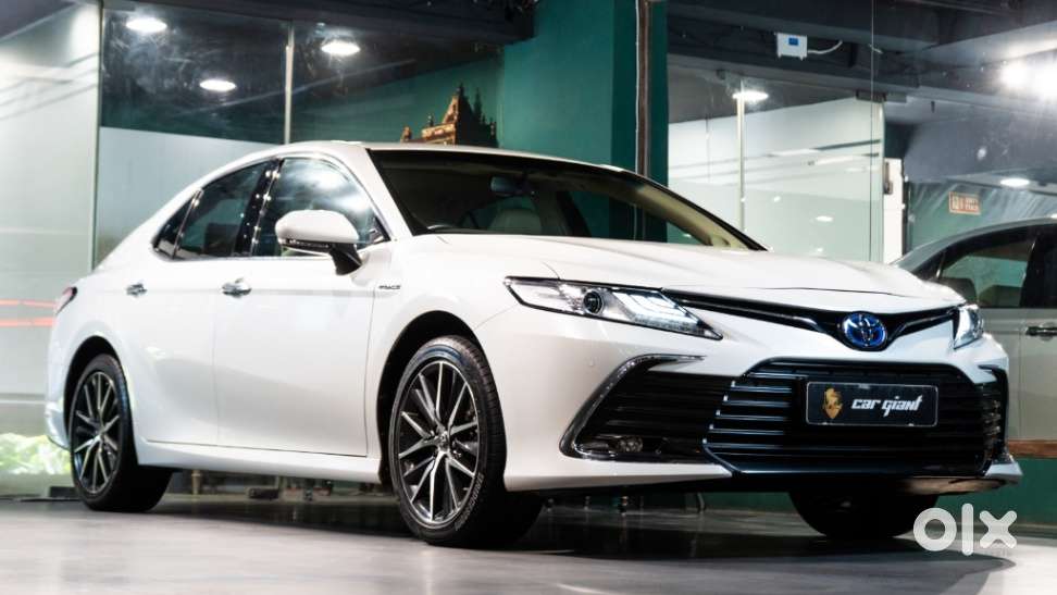 Toyota Camry [2019-ongoing] 2.5 Hybrid, 2024, Petrol