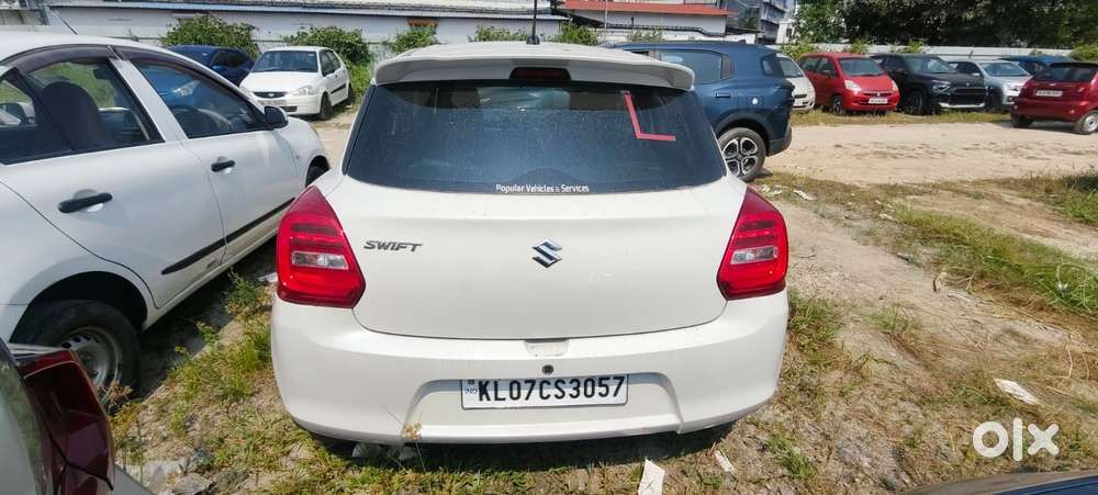 Maruti Suzuki Swift Vxi + Manual, 2019, Petrol