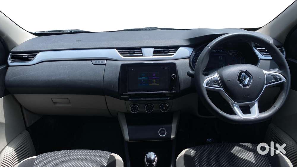 Renault Triber Rxz, 2022, Petrol