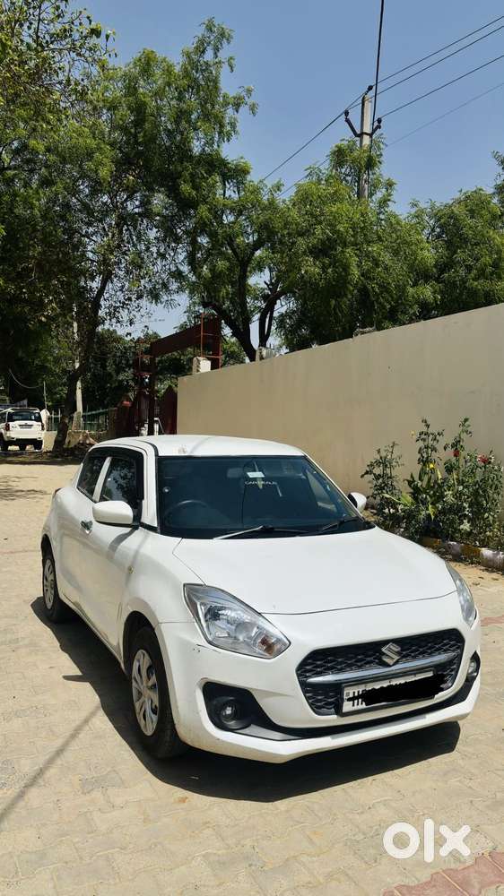 Maruti Suzuki Swift Lxi Option, 2022, Petrol