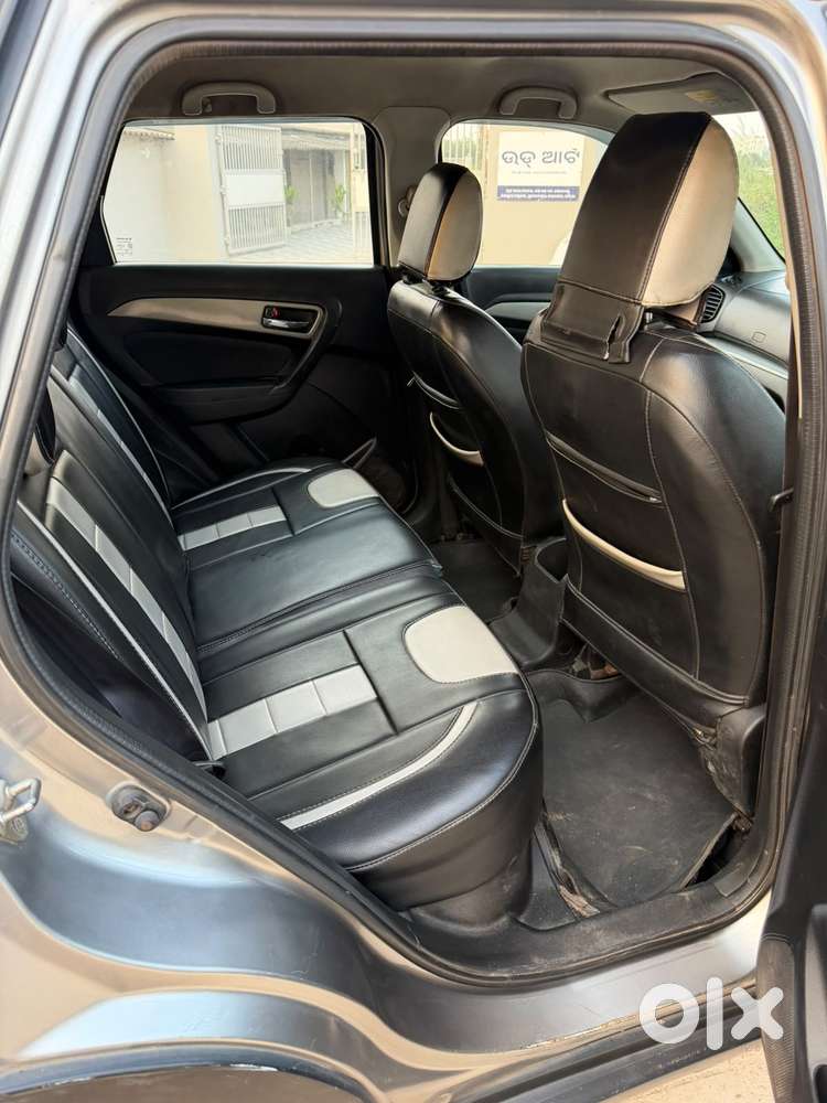 Maruti Suzuki Brezza Zxi Plus At, 2019, Diesel