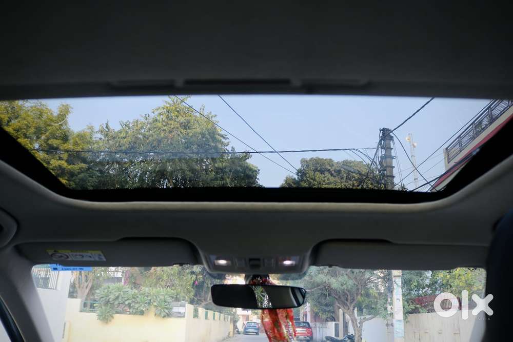 Skoda Slavia 1.0 Tsi Style At, 2023, Petrol