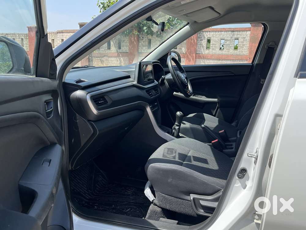 Maruti Suzuki Vitara Brezza 1.5 Vxi, 2023, Petrol