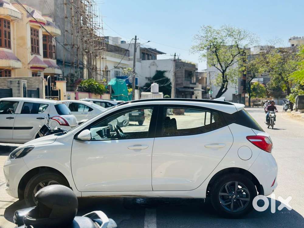 Hyundai Grand I10 Nios Sportz Dual Tone, 2021, Petrol