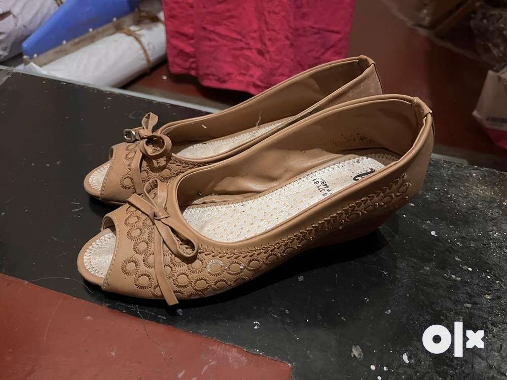 Olx ladies shoes on sale