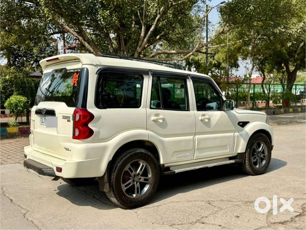 Mahindra Scorpio S4, 2018, Diesel