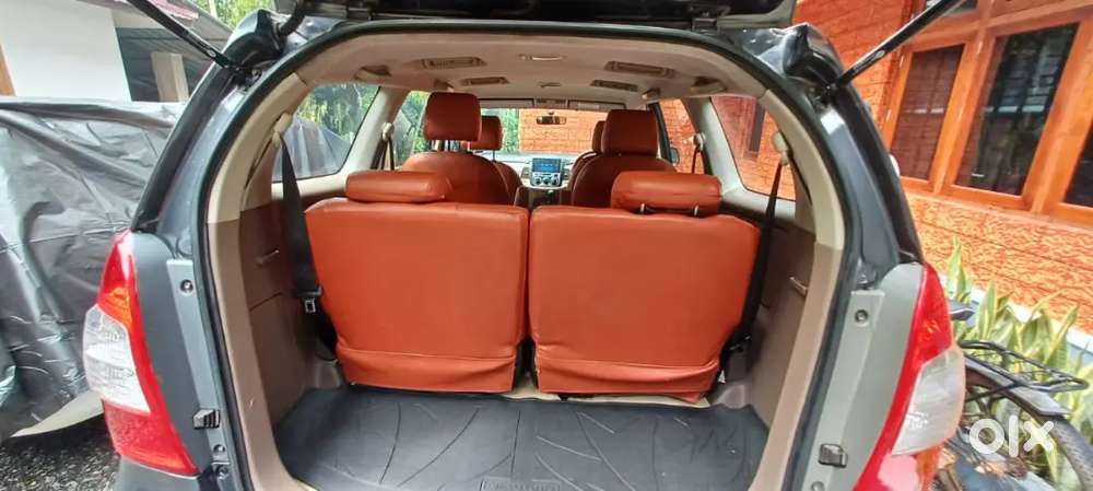 Toyota Innova 2.5 G2 Diesel 2015 Model