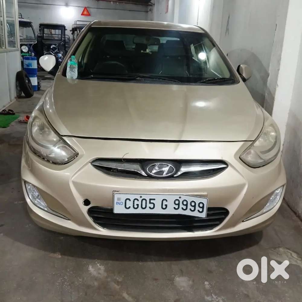 Hyundai Verna Petrol 2011
