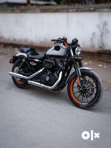 Harley davidson store iron 883 colors