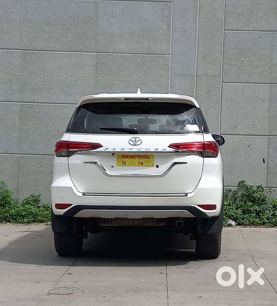 Toyota Fortuner 4x2 At 2.8 Diesel, 2020, Diesel