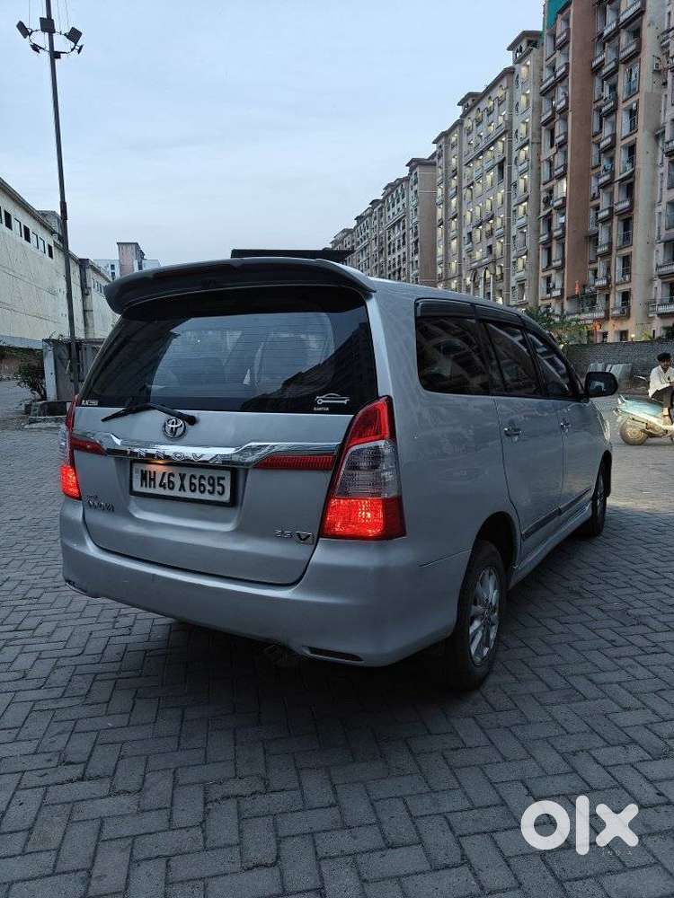 Toyota Innova 2.5 V 8 Str, 2013, Diesel