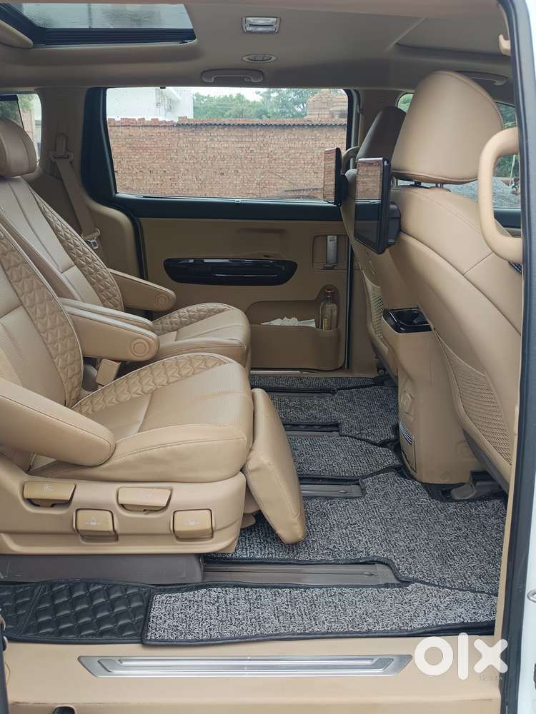 Kia Carnival Limousine Plus 7 Str, 2023, Diesel