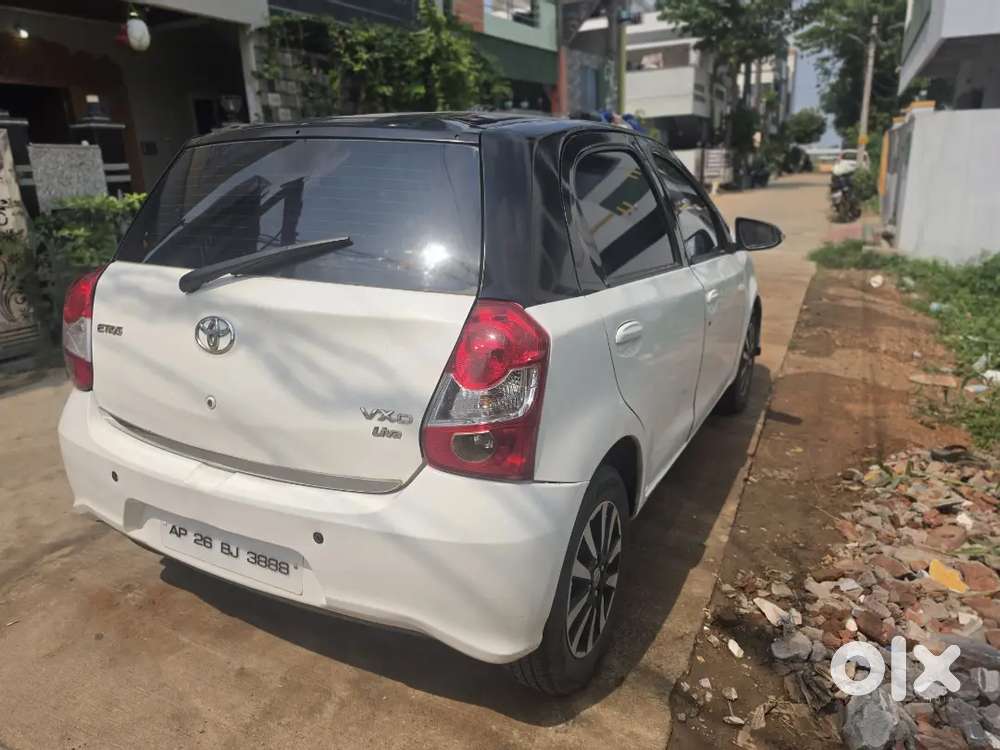Toyota Etios Liva 2018 Diesel Good Condition, Child Ac, Tyres 90%,