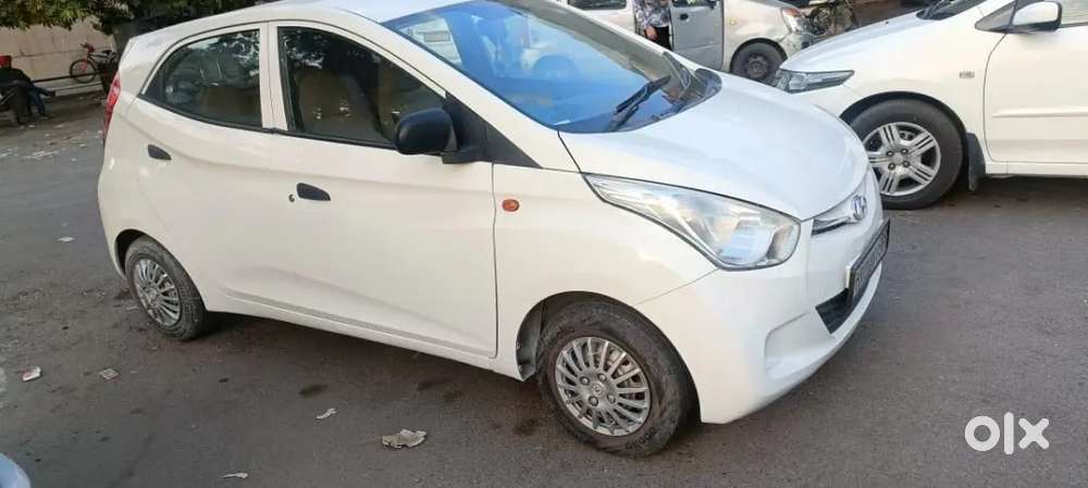 Hyundai Eon 2013 Petrol & Bs6 Cng Kit Well Maintaied
