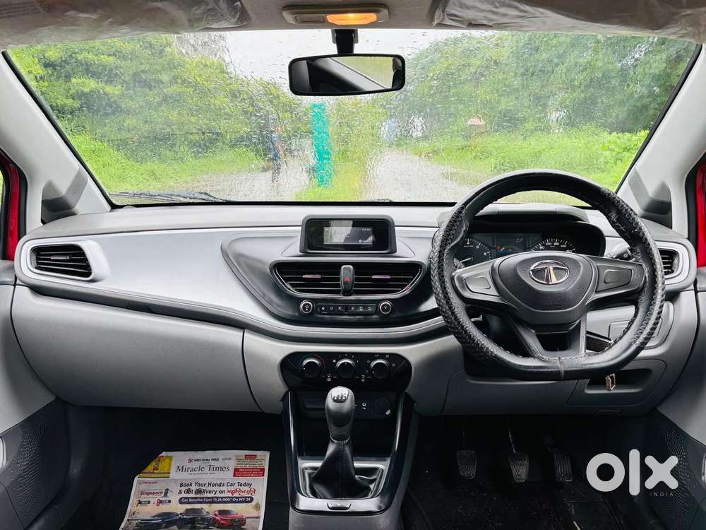 Tata Altroz 1.2 Xm, 2020, Petrol