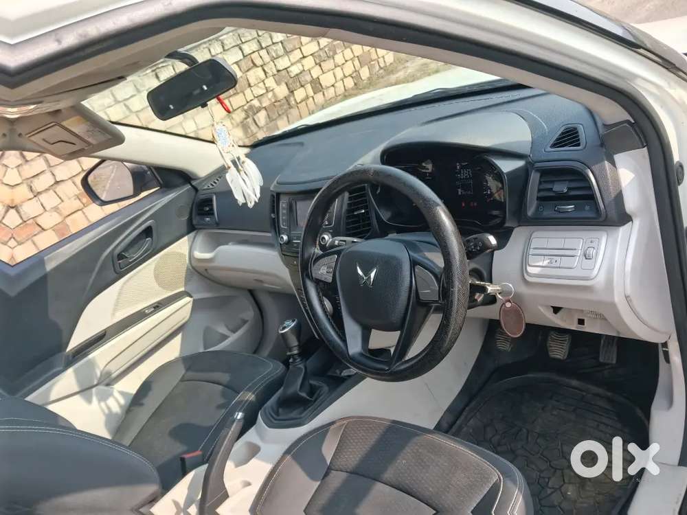 Sun Roof Diesal Xuv 300