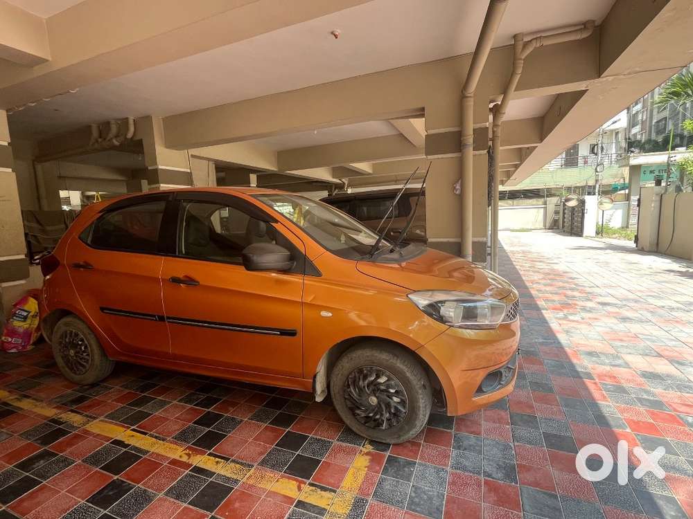 Tata Tiago Petrol 2016