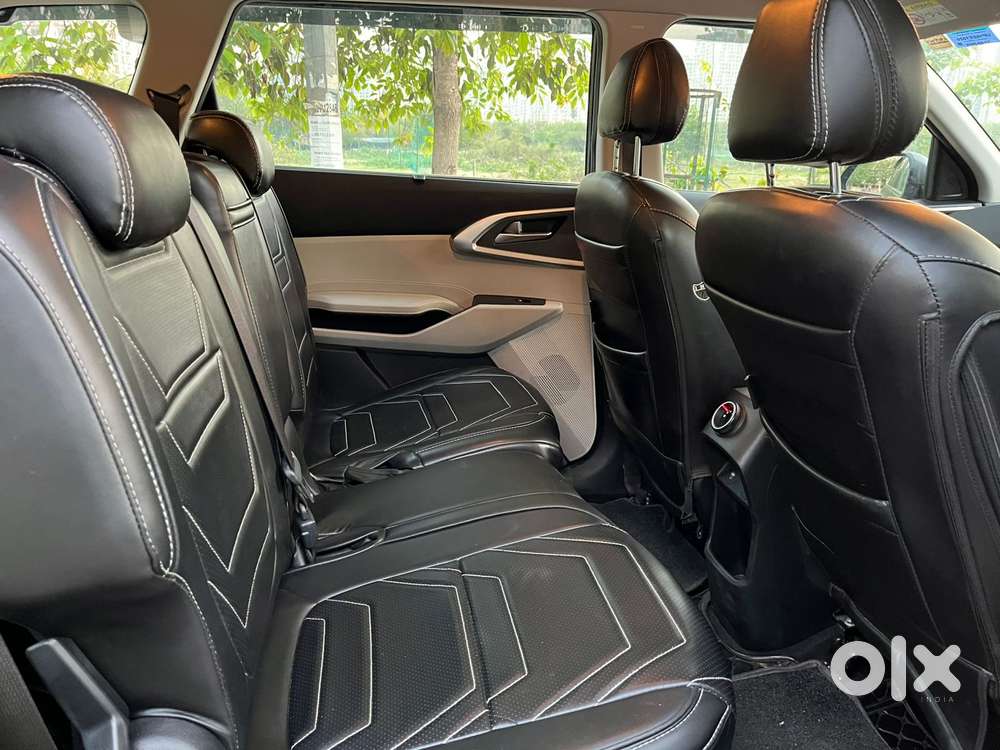 Kia Carens 1.5 Prestige Plus 7 Str Imt, 2024, Petrol