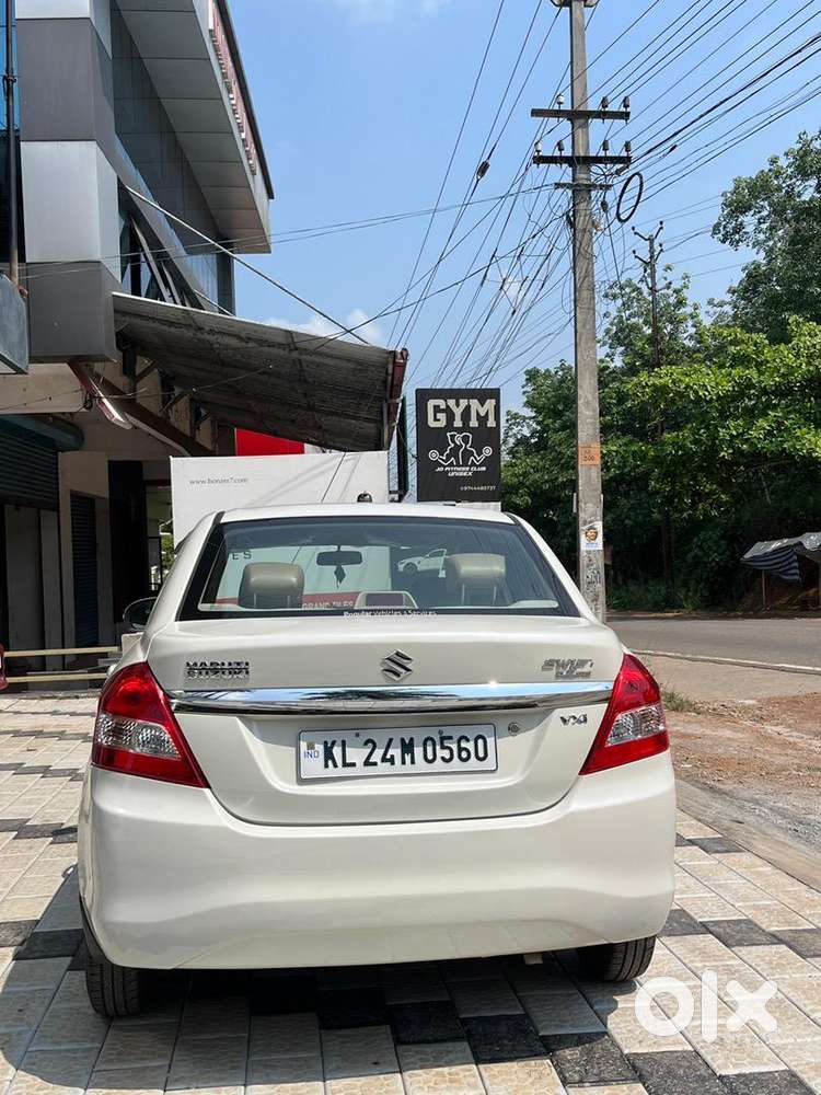 Maruti Suzuki Swift Dzire 2016 Petrol Well Maintained