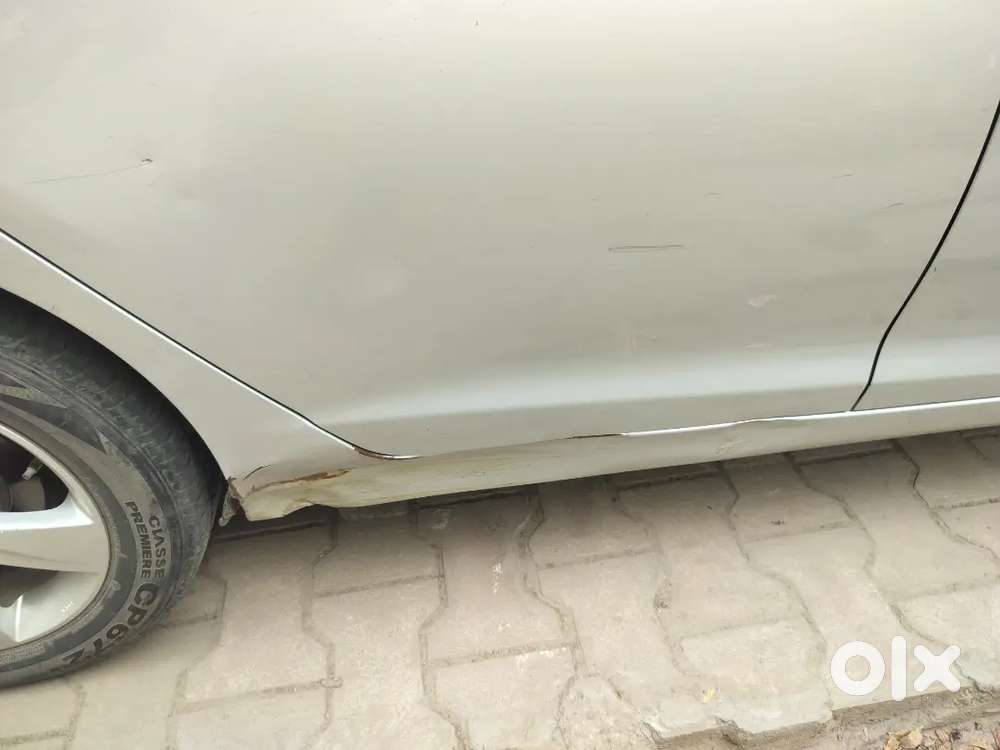 Hyundai Elantra 2013 Petrol 110000 Km Driven