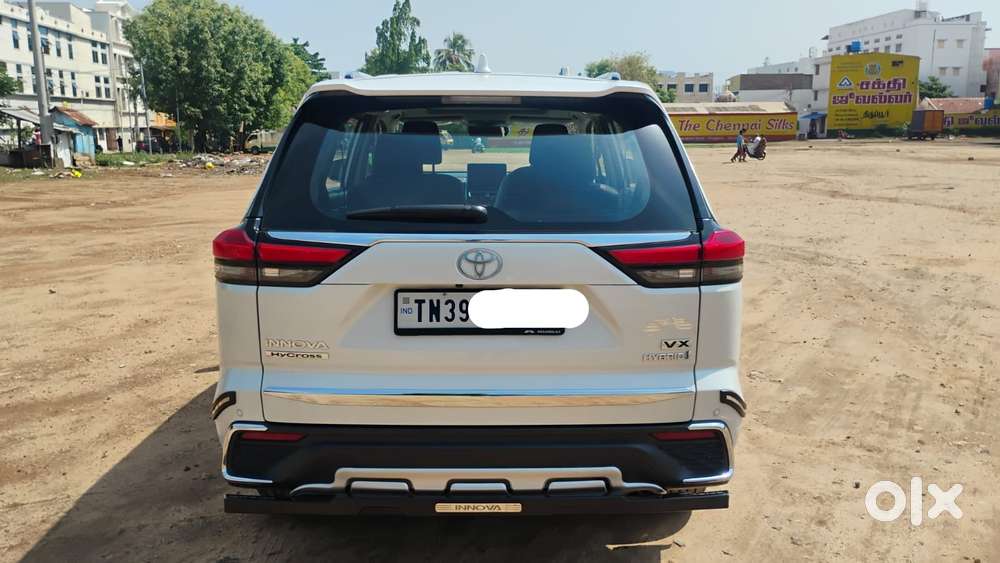 Toyota Innova Hycross 2.0 Vx Hybrid 7 Str, 2024, Petrol