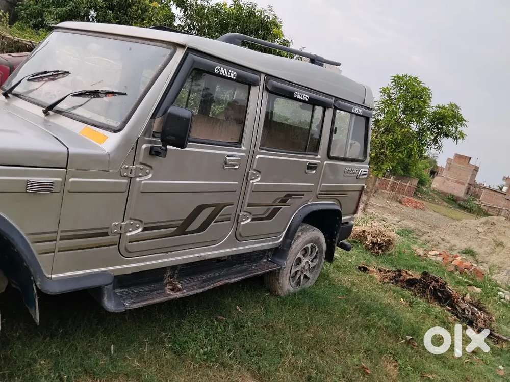Mahindra Bolero Silver 2015 Second Owner