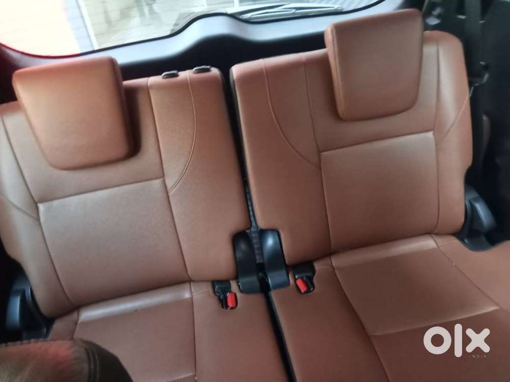 Toyota Innova Crysta 2.8 Zx At 7 Seater, 2019, Diesel