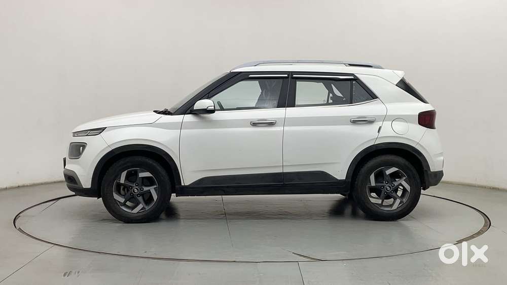 Hyundai Venue Sx Plus Turbo Dct, 2022, Petrol